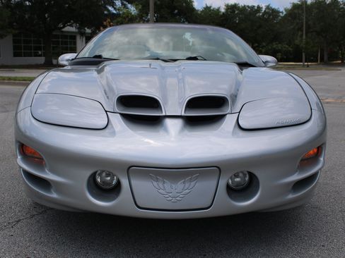 Used 1999 Pontiac Firebird Trans Am RWD image 15