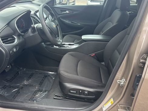 Used 2023 Chevrolet Malibu LT image 10