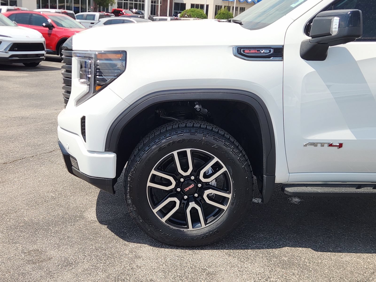 New 2026 GMC Sierra 1500 AT4 w/ AT4 Premium Package AWD/4WD image 9