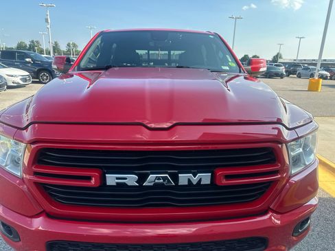 Used 2021 RAM 1500 Big Horn AWD/4WD image 3