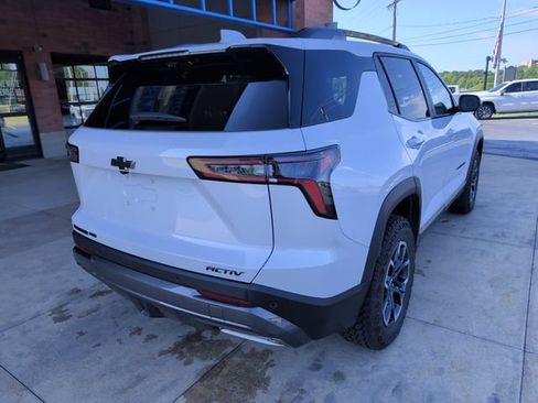 Used 2026 Chevrolet Equinox ACTIV w/ Safety and Technology Package AWD/4WD image 9