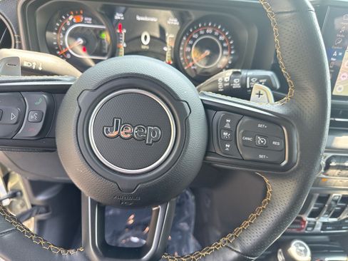 Used 2025 Jeep Wrangler Unlimited Rubicon 392 AWD/4WD image 23