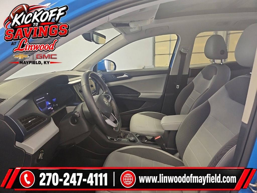Used 2022 Volkswagen Taos SE AWD/4WD image 12