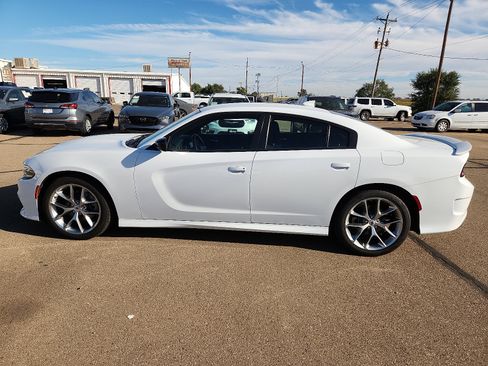 Used 2023 Dodge Charger GT image 2