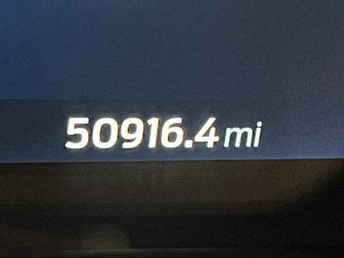 Used 2022 Ford F150 Lariat w/ Equipment Group 502A High image 27