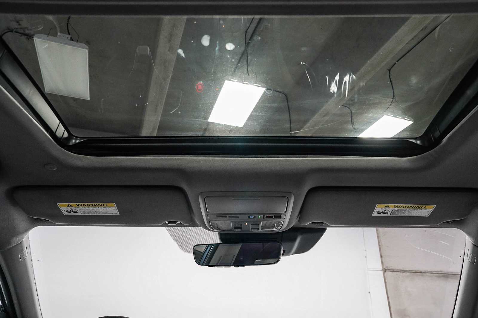 Used 2018 Honda Accord Touring image 16