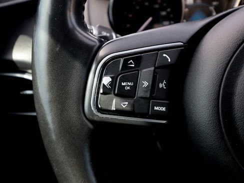 Used 2020 Jaguar F-PACE Premium image 57