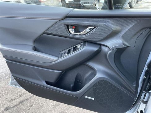 Used 2025 Subaru Crosstrek 2.5i Limited image 26