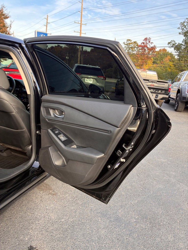 Used 2025 Honda Accord Touring image 21