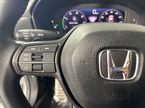 Used 2024 Honda Accord Sport image 13