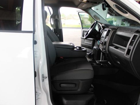 Used 2016 RAM 3500 Tradesman w/ Popular Equipment Group AWD/4WD image 19