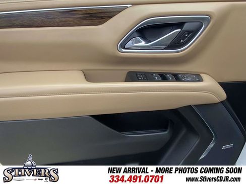 Used 2021 Chevrolet Suburban Premier RWD image 49