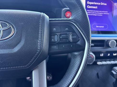 Used 2024 Toyota Tacoma TRD Sport image 25