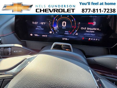 Used 2024 Chevrolet Traverse RS image 34
