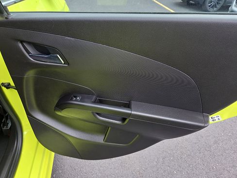 Used 2019 Chevrolet Sonic LT w/ Convenience Package image 19