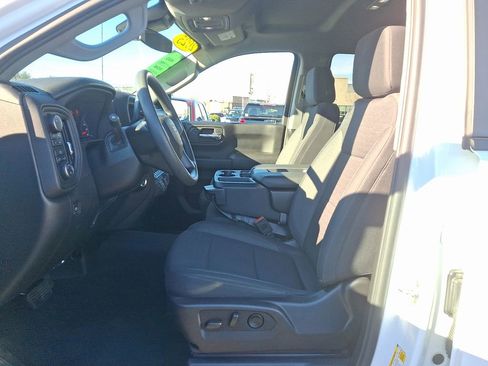 Certified 2025 Chevrolet Silverado 1500 Custom w/ Turbomax Blackout Package image 14