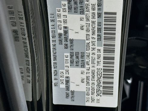 Used 2024 MAZDA MAZDA3 s FWD image 12