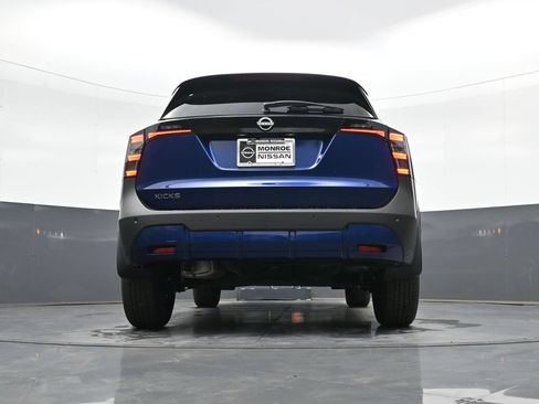 Used 2026 Nissan Kicks SV FWD image 25