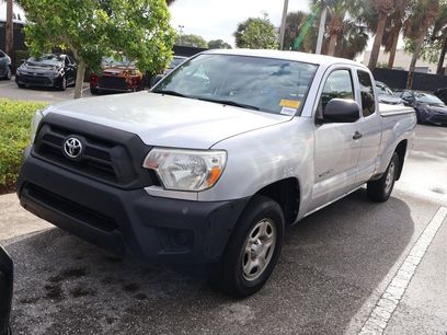 Used 2012 Toyota Tacoma 2WD Access Cab w/ Convenience Pkg