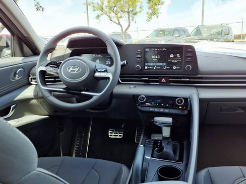 New 2026 Hyundai Elantra Sport FWD image 10