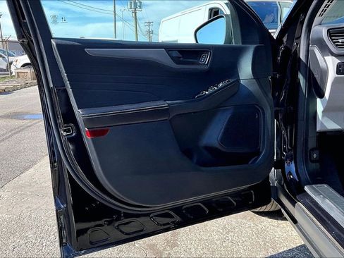 Used 2023 Ford Escape Active AWD/4WD image 21