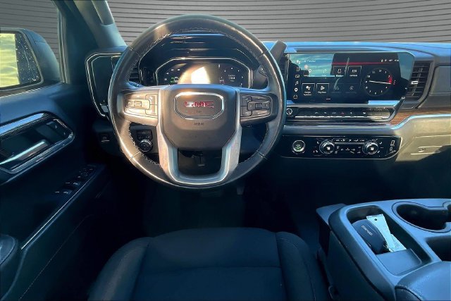 Used 2023 GMC Sierra 1500 Elevation AWD/4WD image 8