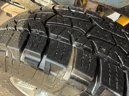 Used 2011 Ford F350 XLT w/ XLT Interior Pkg image 30