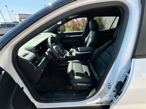 New 2026 GMC Terrain Elevation w/ Elevation Premium Package image 11