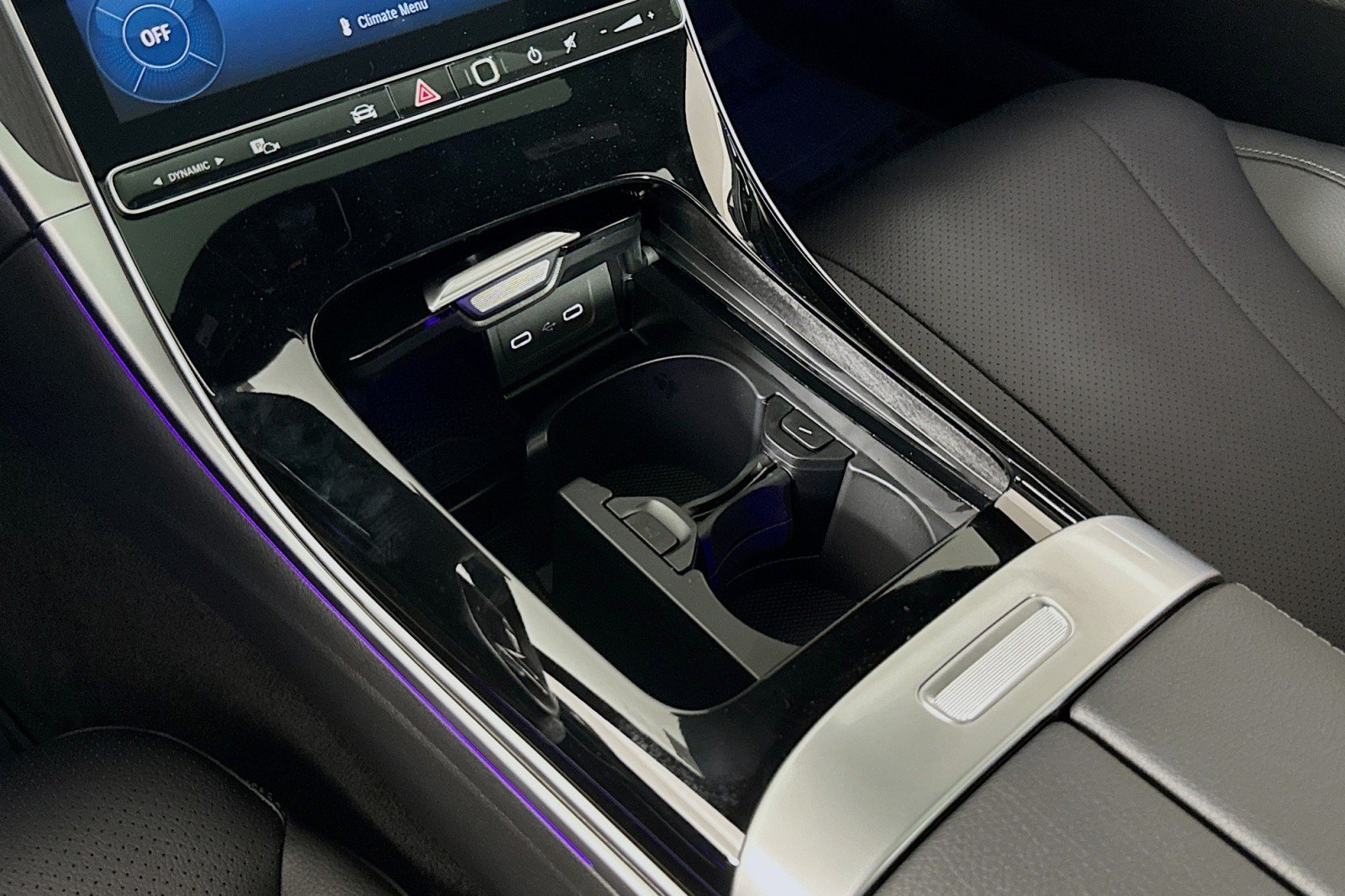 New 2026 Mercedes-Benz CLE 450 4MATIC Coupe image 5
