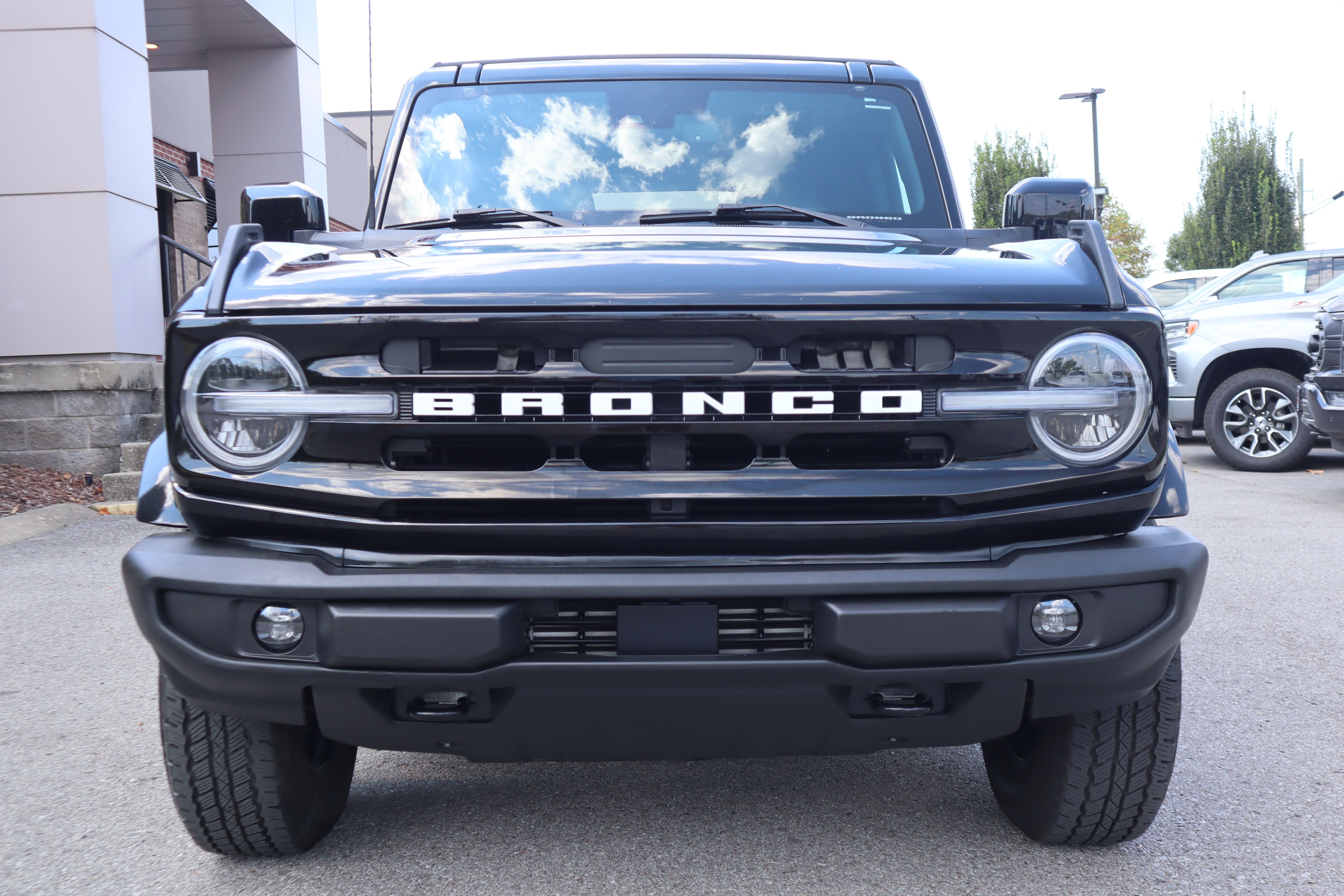 Used 2023 Ford Bronco Outer Banks AWD/4WD image 4