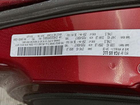 Used 2019 Dodge Grand Caravan GT image 12