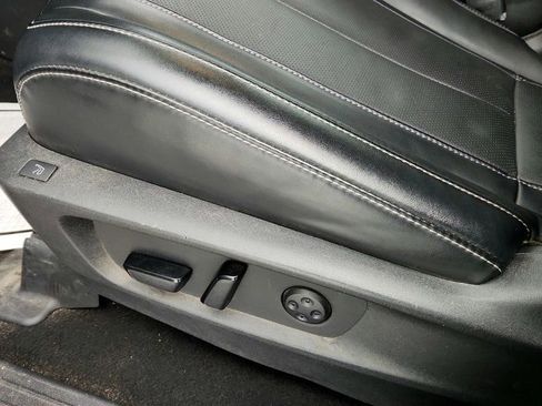 Used 2023 INFINITI QX60 Sensory w/ Vision Package image 12