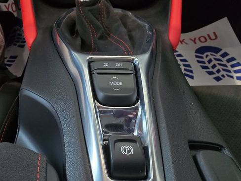 Used 2020 Chevrolet Camaro ZL1 RWD image 33