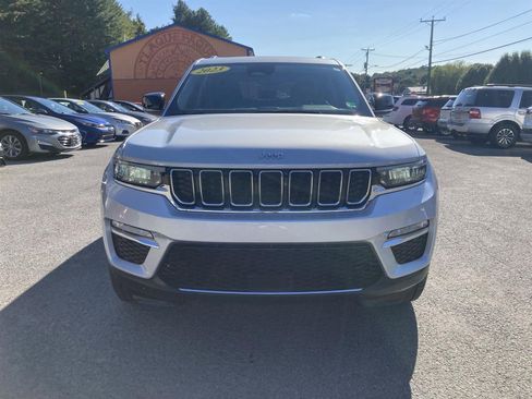 Used 2023 Jeep Grand Cherokee 4WD 4xe image 2
