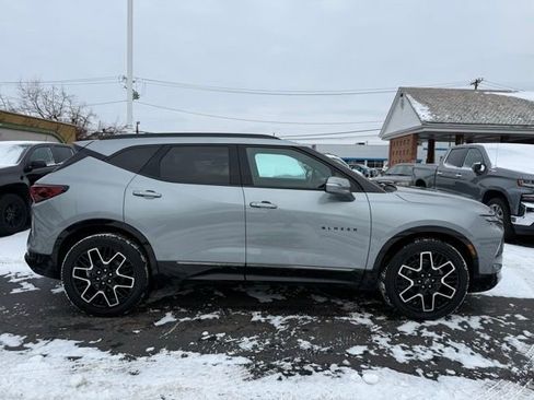 Used 2023 Chevrolet Blazer RS w/ Driver Confidence II Package image 8