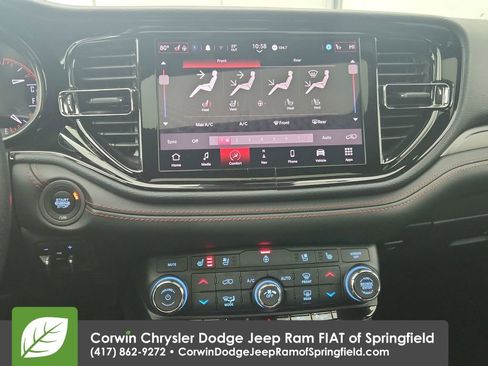 Certified 2024 Dodge Durango GT image 27