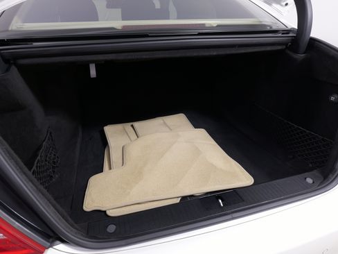 Used 2013 Mercedes-Benz S 550 4MATIC image 60