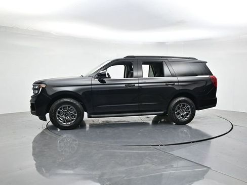 Certified 2025 Ford Expedition Active RWD image 6