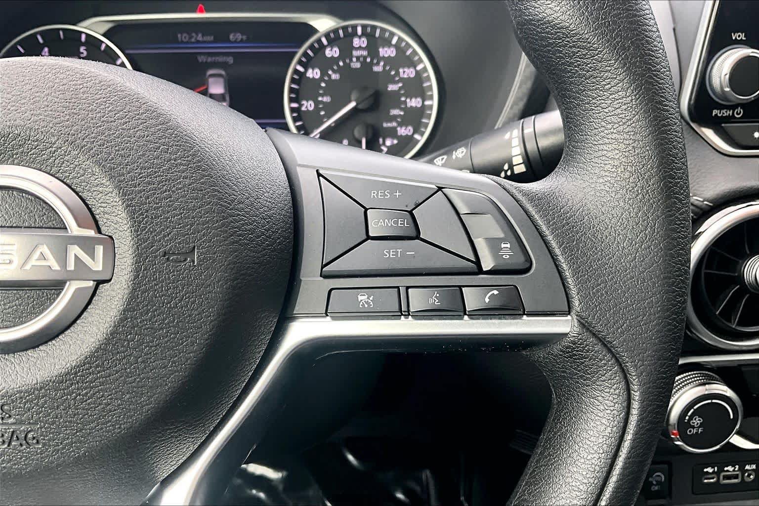 Used 2024 Nissan Sentra SV FWD image 25