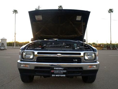 Used 1994 Toyota Pickup DX image 87