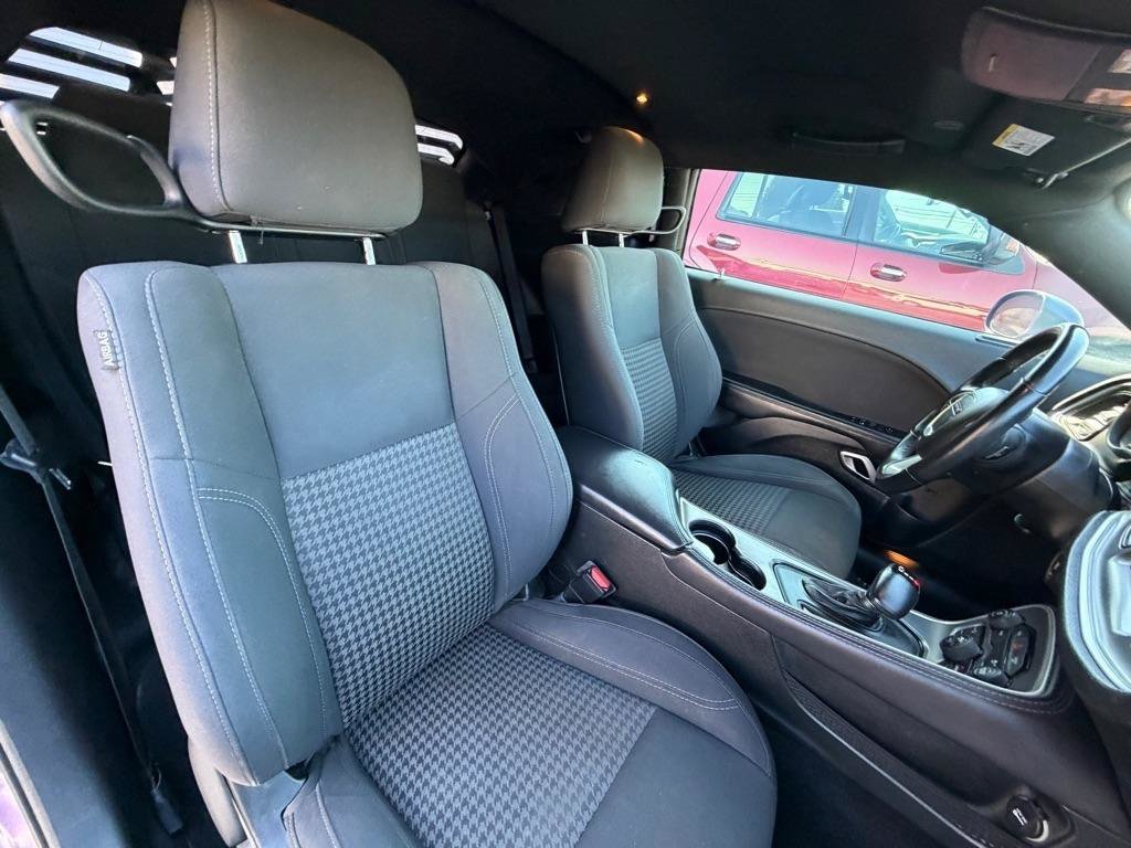 Used 2019 Dodge Challenger SXT w/ Blacktop Package RWD image 13