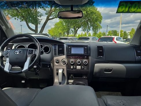 Used 2016 Toyota Sequoia Limited AWD/4WD image 26