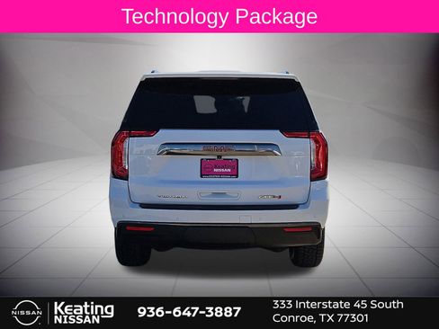 Used 2023 GMC Yukon AT4 w/ AT4 Premium Package image 4