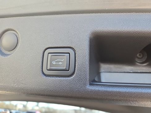 Certified 2024 Chevrolet Equinox LT image 19