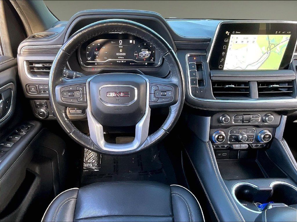 Used 2022 GMC Yukon SLT w/ SLT Premium Package AWD/4WD image 17