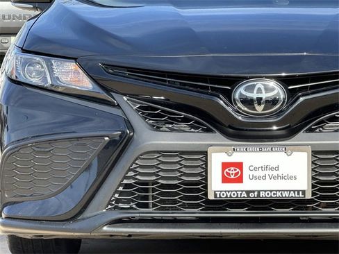 Certified 2023 Toyota Camry SE w/ Convenience Package image 8