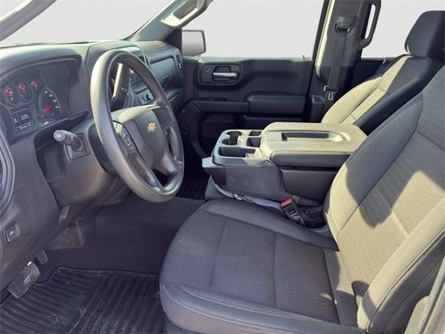 Used 2024 Chevrolet Silverado 1500 Custom image 9