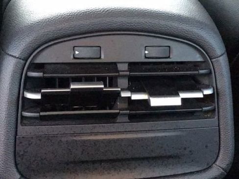 Used 2021 Maserati Ghibli S image 15