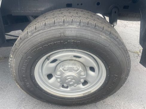 Used 2022 RAM 2500 Tradesman w/ Safety Group RWD image 24