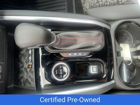 Certified 2024 Chevrolet Colorado Z71 w/ Z71 Convenience Package 2 AWD/4WD image 21